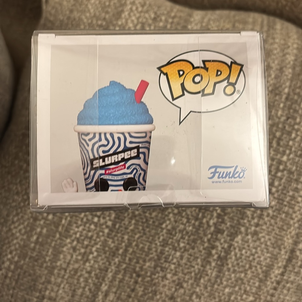 Funko Blue Slurpee Maze Cup Exclusive 7eleven - Picture 2 of 6